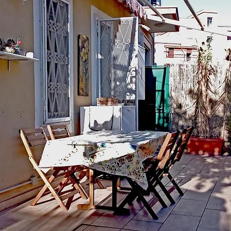 Διαμέρισμα Dalia - Giardino Privato E Metro C A 2 Passi